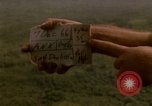 Immagine di Funzionamento Thayer II dall'esercito degli Stati Uniti Ankhe Vietnam del Sud, 1966, secondo 4 filmato di repertorio 65675036495