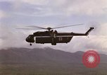 Immagine di Funzionamento Thayer II dall'esercito degli Stati Uniti Ankhe Vietnam del Sud, 1966, secondo 6 filmato di repertorio 65675036495