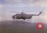 Immagine di Funzionamento Thayer II dall'esercito degli Stati Uniti Ankhe Vietnam del Sud, 1966, secondo 7 filmato di repertorio 65675036495