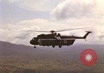 Immagine di Funzionamento Thayer II dall'esercito degli Stati Uniti Ankhe Vietnam del Sud, 1966, secondo 11 filmato di repertorio 65675036495