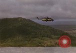 Immagine di Funzionamento Thayer II dall'esercito degli Stati Uniti Ankhe Vietnam del Sud, 1966, secondo 16 filmato di repertorio 65675036495