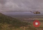 Immagine di Funzionamento Thayer II dall'esercito degli Stati Uniti Ankhe Vietnam del Sud, 1966, secondo 24 filmato di repertorio 65675036495