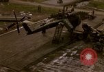 Immagine di Funzionamento Thayer II dall'esercito degli Stati Uniti Ankhe Vietnam del Sud, 1966, secondo 56 filmato di repertorio 65675036495