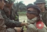 Image le Viet Cong suspects Ankhe Sud Vietnam, 1966, de la seconde 44 séquences d'archives historiques vidéo 65675036498