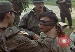 Image le Viet Cong suspects Ankhe Sud Vietnam, 1966, de la seconde 50 séquences d'archives historiques vidéo 65675036498