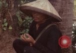 Immagine di Il Viet Cong sospetti Ankhe Vietnam del Sud, 1966, secondo 21 filmato di repertorio 65675036499