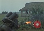 Immagine di Il Viet Cong sospetti Ankhe Vietnam del Sud, 1966, secondo 59 filmato di repertorio 65675036499