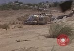 Image 1re Division de cavalerie aérienne Ankhe Sud Vietnam, 1966, de la seconde 12 séquences d'archives historiques vidéo 65675036500