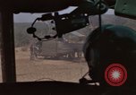 Image 1re Division de cavalerie aérienne Ankhe Sud Vietnam, 1966, de la seconde 16 séquences d'archives historiques vidéo 65675036500
