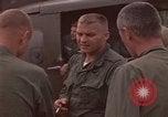 Image 1re Division de cavalerie aérienne Ankhe Sud Vietnam, 1966, de la seconde 22 séquences d'archives historiques vidéo 65675036500