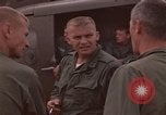 Image 1re Division de cavalerie aérienne Ankhe Sud Vietnam, 1966, de la seconde 23 séquences d'archives historiques vidéo 65675036500