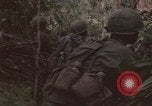 Image 1re Division de cavalerie aérienne Ankhe Sud Vietnam, 1966, de la seconde 35 séquences d'archives historiques vidéo 65675036500