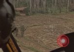 Immagine di 1° aria divisione di cavalleria Ankhe Vietnam del Sud, 1966, secondo 8 filmato di repertorio 65675036501