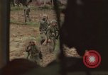 Immagine di 1° aria divisione di cavalleria Ankhe Vietnam del Sud, 1966, secondo 12 filmato di repertorio 65675036501