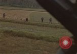 Immagine di 1° aria divisione di cavalleria Ankhe Vietnam del Sud, 1966, secondo 37 filmato di repertorio 65675036501