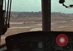 Immagine di 1° aria divisione di cavalleria Ankhe Vietnam del Sud, 1966, secondo 61 filmato di repertorio 65675036501