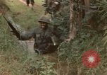 Immagine di 1° aria divisione di cavalleria Ankhe Vietnam del Sud, 1966, secondo 32 filmato di repertorio 65675036502