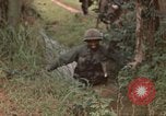 Immagine di 1° aria divisione di cavalleria Ankhe Vietnam del Sud, 1966, secondo 34 filmato di repertorio 65675036502
