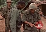 Immagine di 1° aria divisione di cavalleria Ankhe Vietnam del Sud, 1966, secondo 41 filmato di repertorio 65675036502