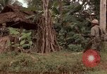 Immagine di 1° aria divisione di cavalleria Ankhe Vietnam del Sud, 1966, secondo 22 filmato di repertorio 65675036503