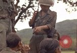 Immagine di 1° aria divisione di cavalleria Ankhe Vietnam del Sud, 1966, secondo 31 filmato di repertorio 65675036503