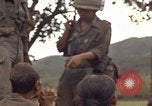 Immagine di 1° aria divisione di cavalleria Ankhe Vietnam del Sud, 1966, secondo 32 filmato di repertorio 65675036503