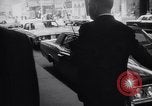 Immagine di Humphrey e 1968 Convenzione Nazionale Democratica arrivano i leader Chicago Illinois USA, 1968, secondo 3 filmato di repertorio 65675036505