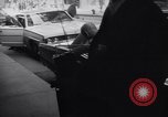 Immagine di Humphrey e 1968 Convenzione Nazionale Democratica arrivano i leader Chicago Illinois USA, 1968, secondo 5 filmato di repertorio 65675036505