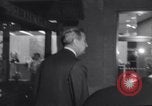 Immagine di Humphrey e 1968 Convenzione Nazionale Democratica arrivano i leader Chicago Illinois USA, 1968, secondo 16 filmato di repertorio 65675036505