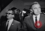 Immagine di Humphrey e 1968 Convenzione Nazionale Democratica arrivano i leader Chicago Illinois USA, 1968, secondo 23 filmato di repertorio 65675036505