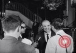 Immagine di Humphrey e 1968 Convenzione Nazionale Democratica arrivano i leader Chicago Illinois USA, 1968, secondo 34 filmato di repertorio 65675036505