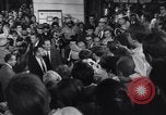 Immagine di Humphrey e 1968 Convenzione Nazionale Democratica arrivano i leader Chicago Illinois USA, 1968, secondo 52 filmato di repertorio 65675036505
