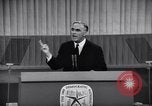 Immagine di Humphrey dichiarata Candidato presidenziale democratica Chicago Illinois USA, 1968, secondo 27 filmato di repertorio 65675036509
