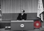 Immagine di Hubert Humphrey discorso di accettazione nomina presidenziale Chicago Illinois USA, 1968, secondo 38 filmato di repertorio 65675036510