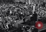 Immagine di Hubert Humphrey discorso di accettazione nomina presidenziale Chicago Illinois USA, 1968, secondo 46 filmato di repertorio 65675036510