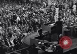 Immagine di Hubert Humphrey discorso di accettazione nomina presidenziale Chicago Illinois USA, 1968, secondo 47 filmato di repertorio 65675036510