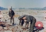 Standbild Nagasaki Gefängnis zerstört von Atomic Blast Nagasaki Japan, 1945, aus Sekunde 18 historischem Filmmaterial Videoclip 65675036518