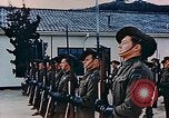 Standbild australische Truppen in Japan nach Zweiten Weltkrieg Nagasaki Japan, 1945, aus Sekunde 35 historischem Filmmaterial Videoclip 65675036519