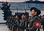 Standbild australische Truppen in Japan nach Zweiten Weltkrieg Nagasaki Japan, 1945, aus Sekunde 36 historischem Filmmaterial Videoclip 65675036519