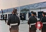 Standbild australische Truppen in Japan nach Zweiten Weltkrieg Nagasaki Japan, 1945, aus Sekunde 44 historischem Filmmaterial Videoclip 65675036519