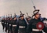 Standbild australische Truppen in Japan nach Zweiten Weltkrieg Nagasaki Japan, 1945, aus Sekunde 60 historischem Filmmaterial Videoclip 65675036519