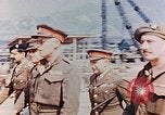 Standbild British Commonwealth troop review in Japan nach Zweiten Weltkrieg Kure Japan, 1946, aus Sekunde 5 historischem Filmmaterial Videoclip 65675036520