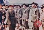 Standbild British Commonwealth troop review in Japan nach Zweiten Weltkrieg Kure Japan, 1946, aus Sekunde 30 historischem Filmmaterial Videoclip 65675036520