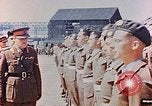 Standbild British Commonwealth troop review in Japan nach Zweiten Weltkrieg Kure Japan, 1946, aus Sekunde 38 historischem Filmmaterial Videoclip 65675036520