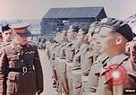 Standbild British Commonwealth troop review in Japan nach Zweiten Weltkrieg Kure Japan, 1946, aus Sekunde 39 historischem Filmmaterial Videoclip 65675036520