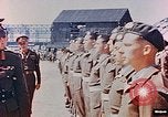 Standbild British Commonwealth troop review in Japan nach Zweiten Weltkrieg Kure Japan, 1946, aus Sekunde 41 historischem Filmmaterial Videoclip 65675036520