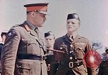 Standbild British Commonwealth troop review in Japan nach Zweiten Weltkrieg Kure Japan, 1946, aus Sekunde 61 historischem Filmmaterial Videoclip 65675036520