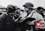 Standbild NS-Militärs Vorschüsse Charkow Ukraine, 1943, aus Sekunde 21 historischem Filmmaterial Videoclip 65675036552