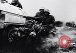 Standbild NS-Militärs Vorschüsse Charkow Ukraine, 1943, aus Sekunde 36 historischem Filmmaterial Videoclip 65675036552