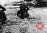 Standbild NS-Militärs Vorschüsse Charkow Ukraine, 1943, aus Sekunde 43 historischem Filmmaterial Videoclip 65675036552